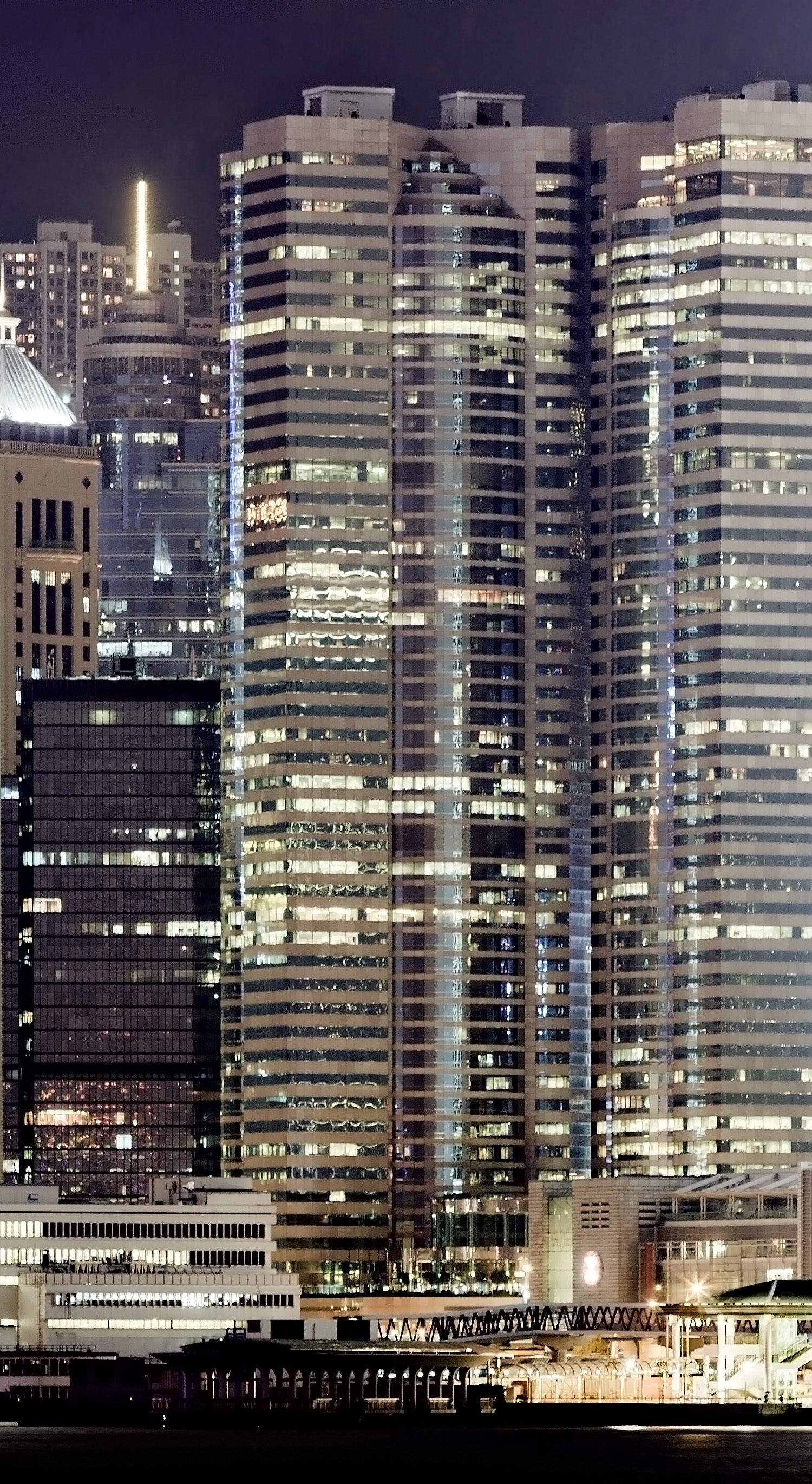 Exchange Square Tower 1, Hong Kong - View from Kowloon. © Mathias Beinling